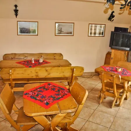 Willa Gorska Hawira Homestay *